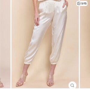 Sofia Made in Italy Cream Women's Joggers